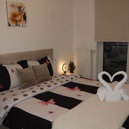 The Getaway Apartment ซิวิโชอารา ภายนอก รูปภาพ